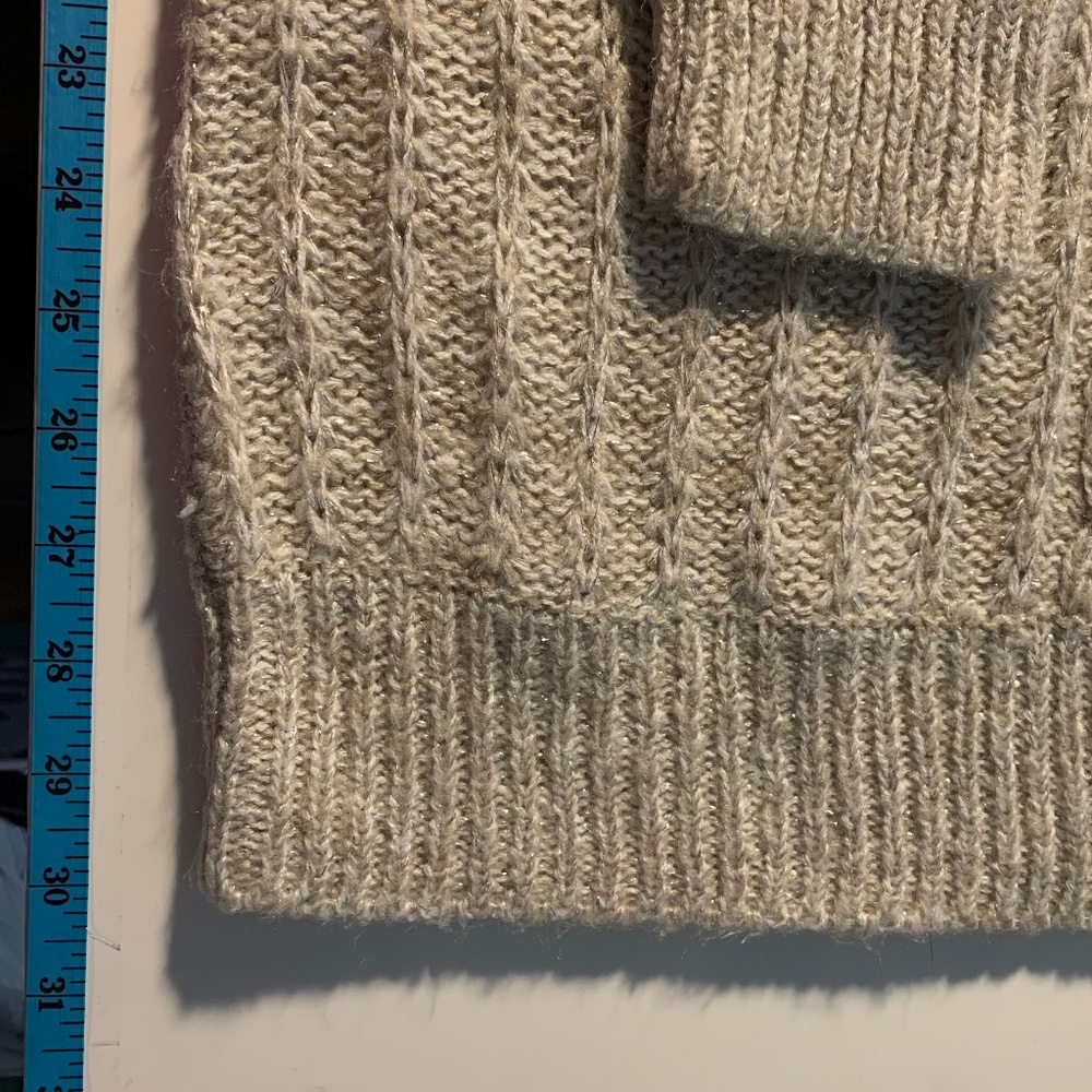 Devoted Luxury Apparel Long Metallic Knit Sweater‎ – Medium - Picture 4 of 7